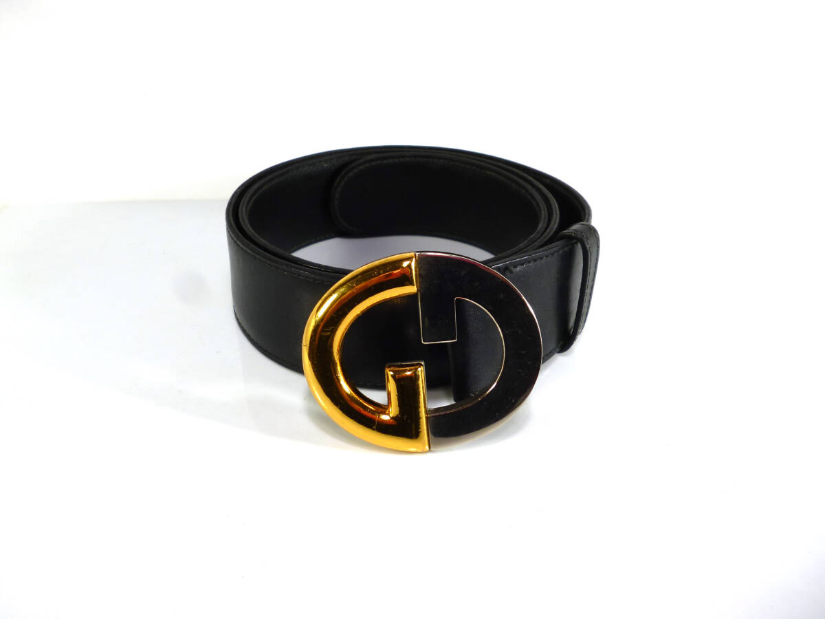 美品 グッチ GUCCI GGロゴ シルバー×ゴールドバックル 美品 グッチ GUCCI GGロゴ シルバー×ゴールドバックル