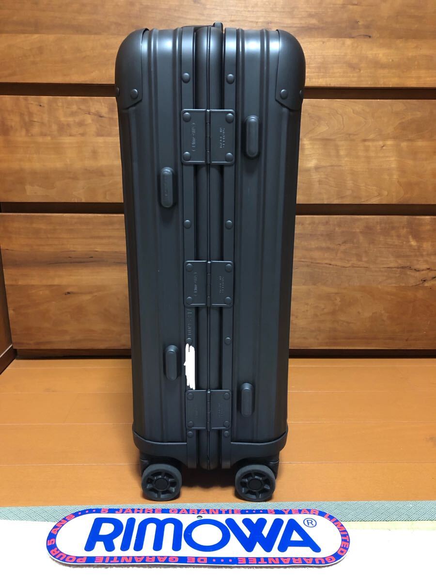 ☆美品☆RIMOWA & MONCLER 希少 4輪 35L 銀座店購入品(リモワ ☆美品☆RIMOWA & MONCLER 希少 4輪 35L 銀座店購入品(リモワ