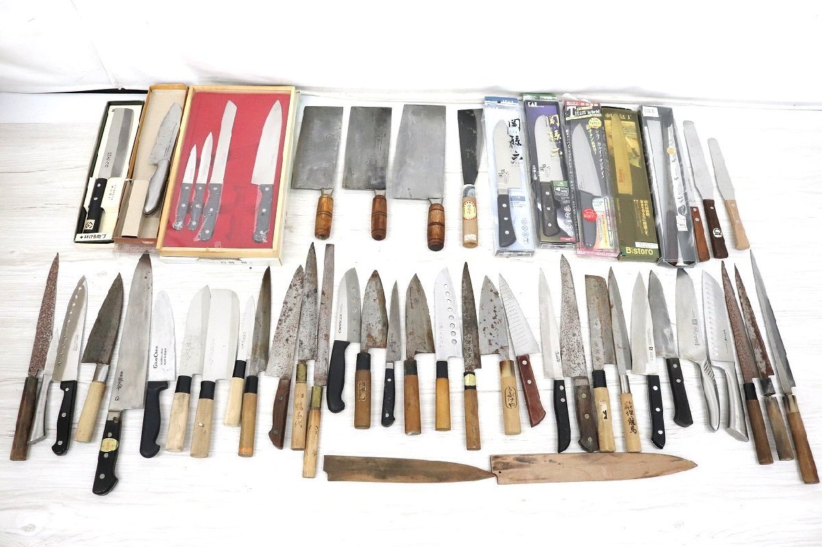 行董】包丁まとめ 銘あり多数有り 現状品 正広作 佐文作 菊虎 原 行董】包丁まとめ 銘あり多数有り 現状品 正広作 佐文作 菊虎 原