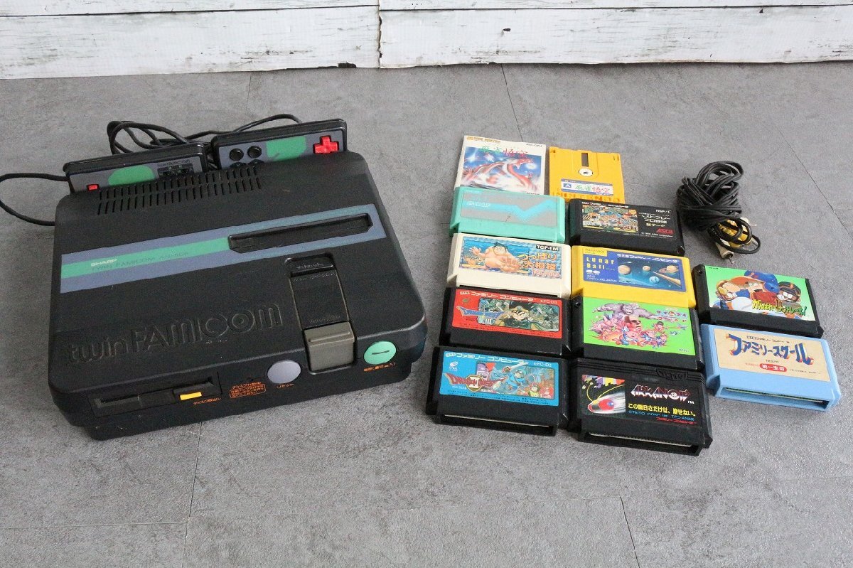 ト長】 SHARP シャープ twin FAMICOM ツインファミコン AN-505 ト長】 SHARP シャープ twin FAMICOM ツインファミコン AN-505