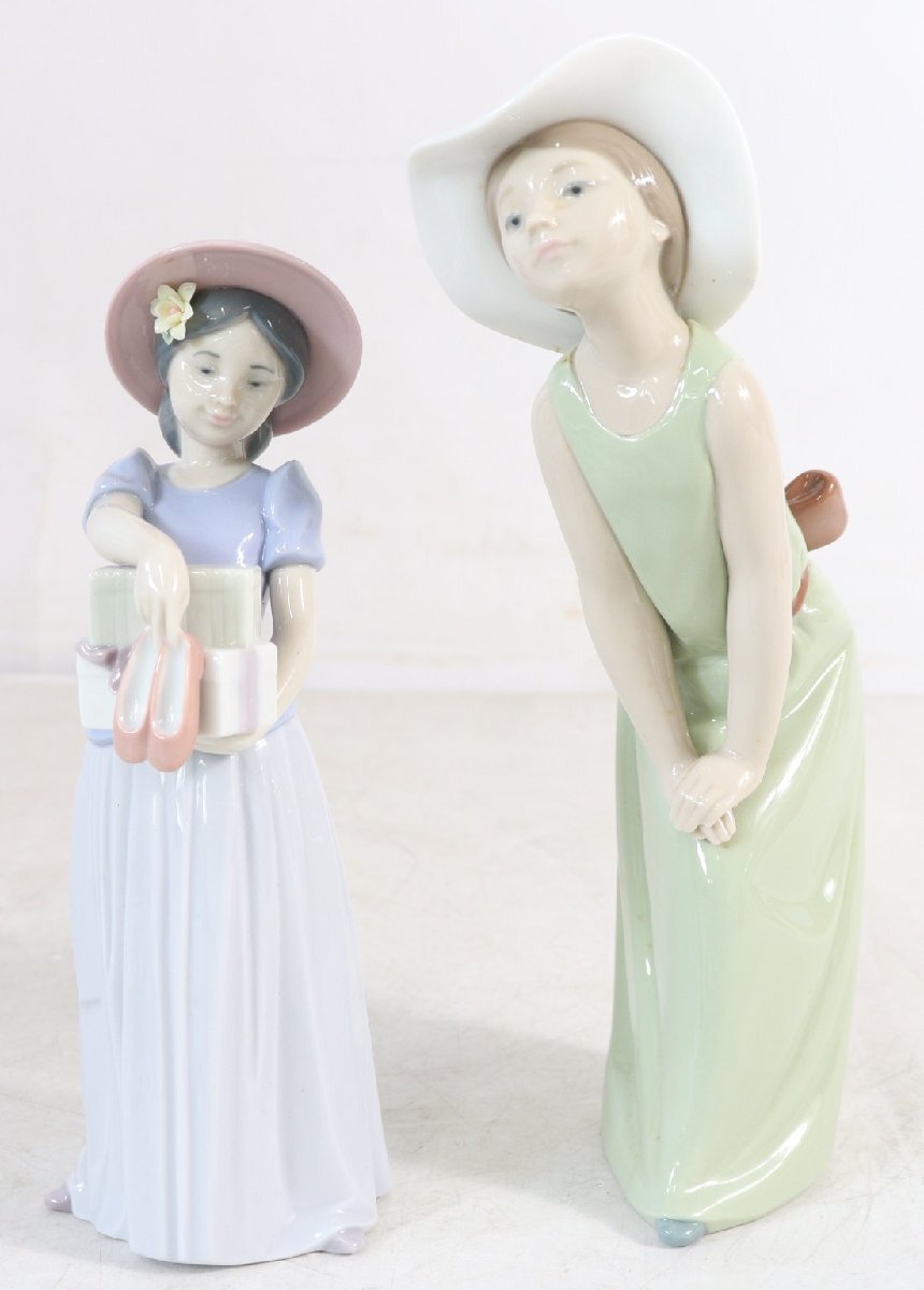 ト足】LLADRO リヤドロ 新しい靴 6487 鏡の前で 2050 スペイン ト足】LLADRO リヤドロ 新しい靴 6487 鏡の前で 2050 スペイン