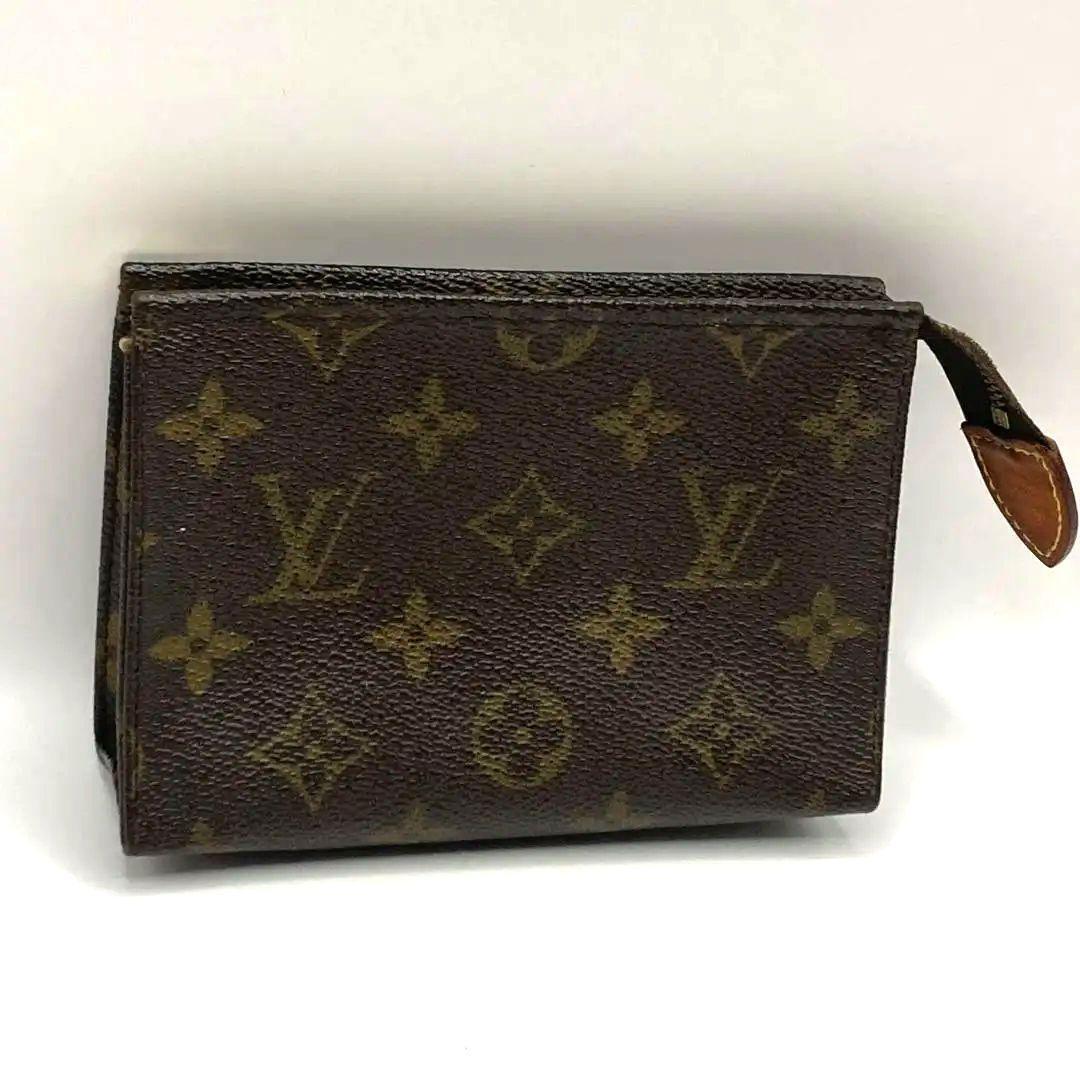 LOUIS VUITTON ルイヴィトン ポッシュトワレ15 ポーチ LOUIS VUITTON ルイヴィトン ポッシュトワレ15 ポーチ