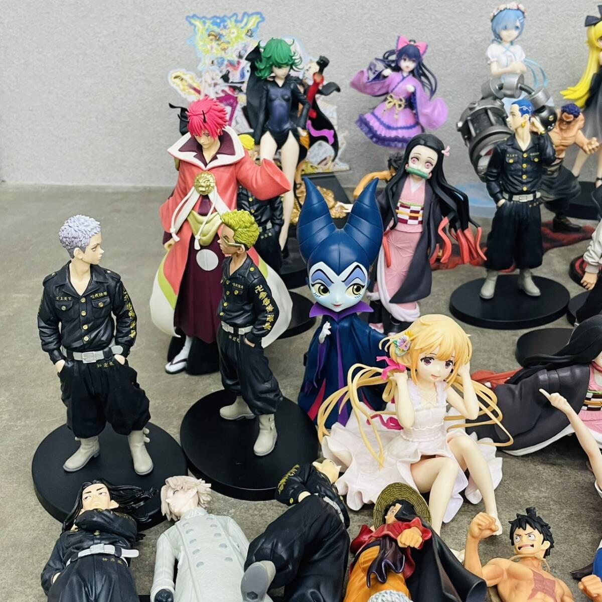 箱なし】中古 現状品 コミック アニメ フィギュア まとめ 約80体 箱なし】中古 現状品 コミック アニメ フィギュア まとめ 約80体