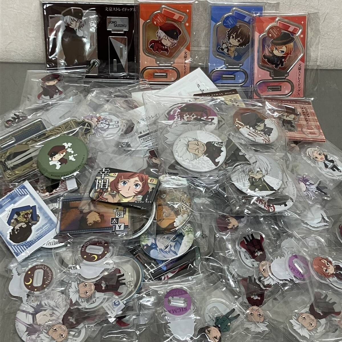 未開封】 文豪ストレイドッグス グッズ まとめ 109点 セット 未開封】 文豪ストレイドッグス グッズ まとめ 109点 セット