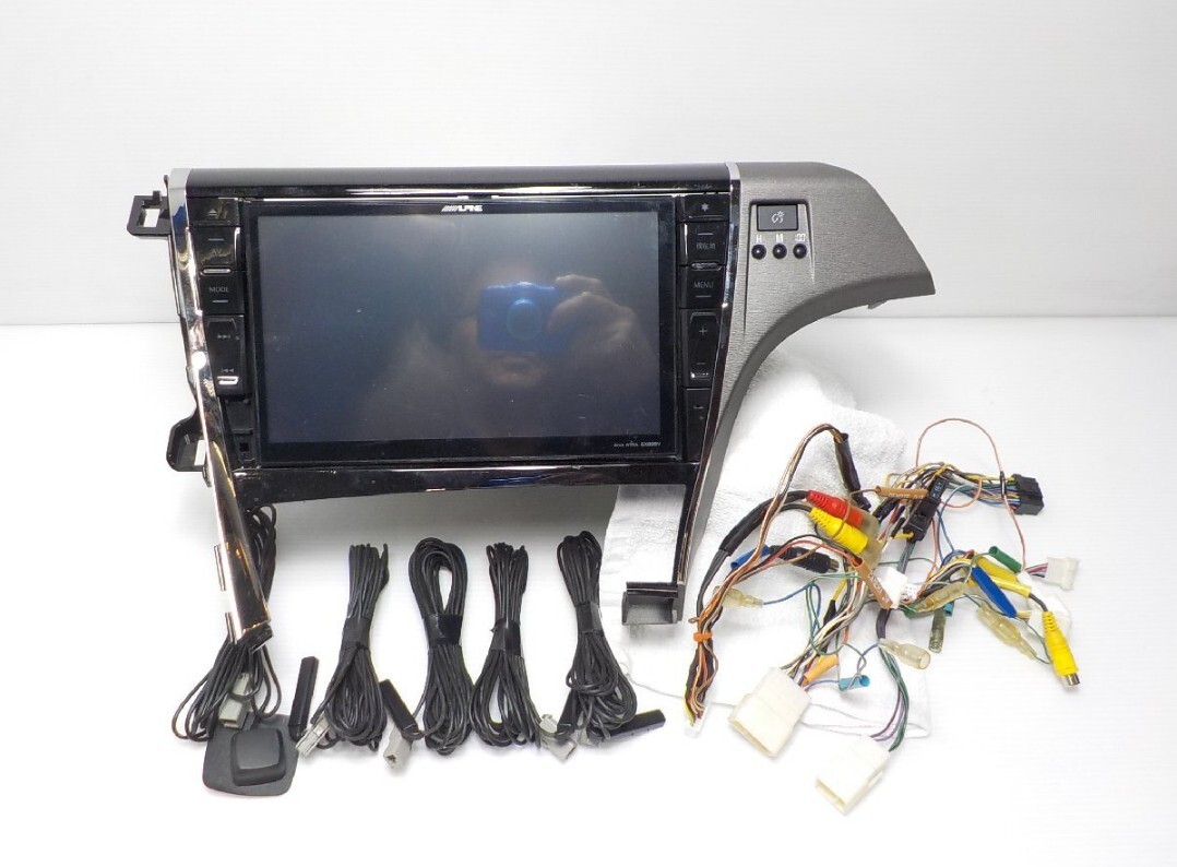 美品 トヨタ ZVW 30 プリウス アルパイン ALPINE EX009V 9インチ 美品 トヨタ ZVW 30 プリウス アルパイン ALPINE EX009V 9インチ
