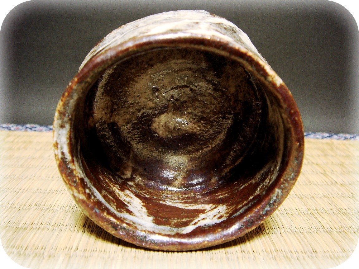 雅】鼠志野 ぐい呑(十)e411⑨ /古玩骨董品古美術茶道具抹茶 雅】鼠志野 ぐい呑(十)e411⑨ /古玩骨董品古美術茶道具抹茶
