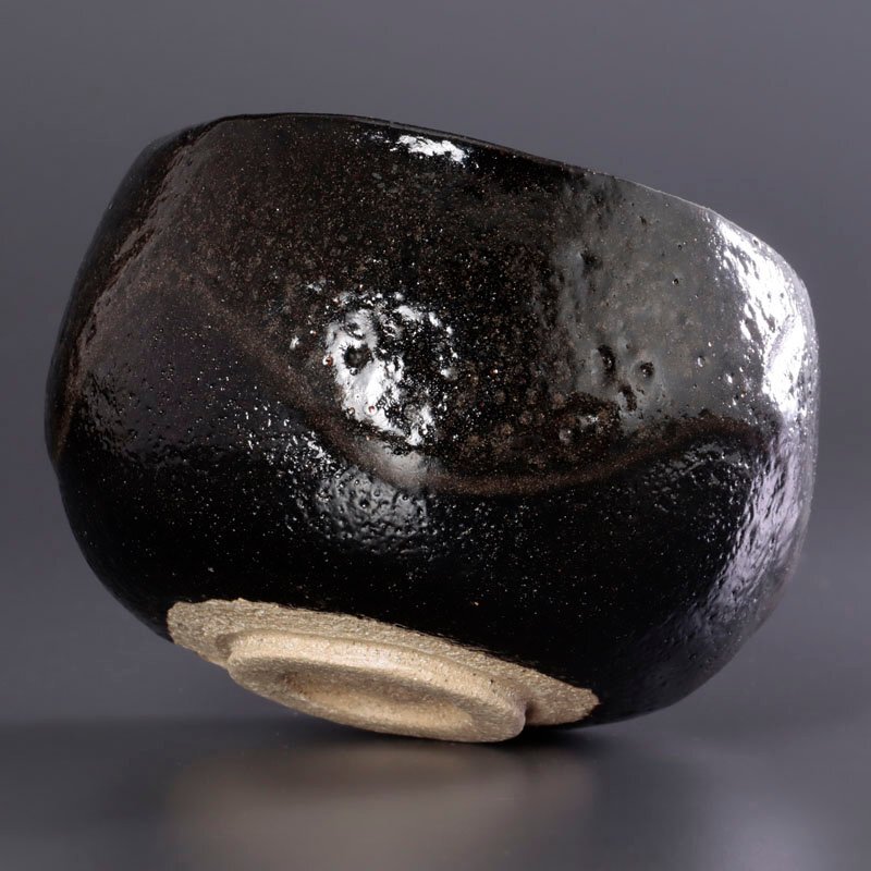 古美味】十代大樋長左衛門(年朗)作 大樋黒茶碗 茶道具 保証品 古美味】十代大樋長左衛門(年朗)作 大樋黒茶碗 茶道具 保証品