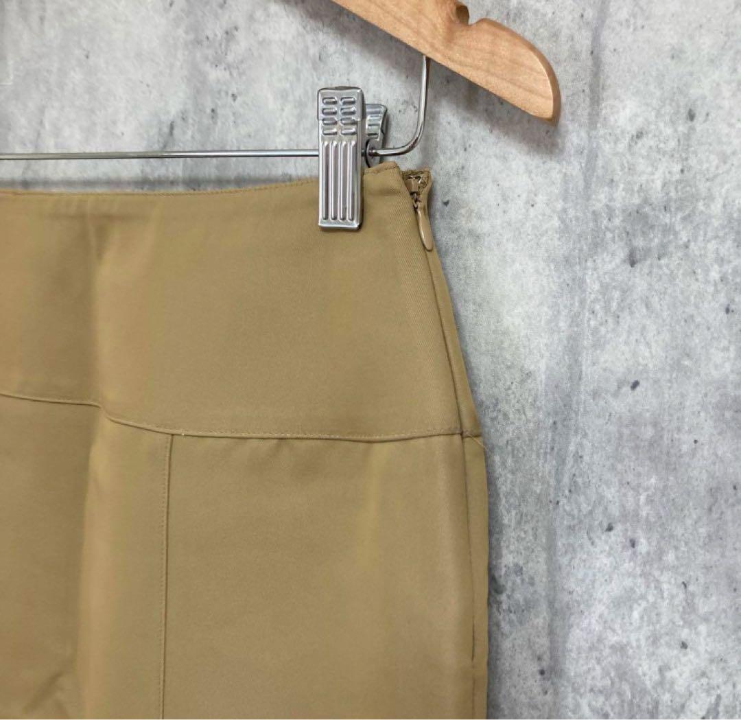 美品【セシルマクビー】スカート【M】ベージュ/チューリップ/上品/きれいめ/古著