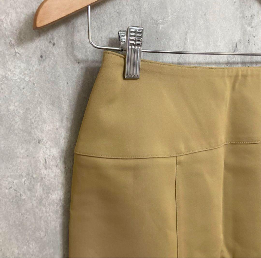 美品【セシルマクビー】スカート【M】ベージュ/チューリップ/上品/きれいめ/古著