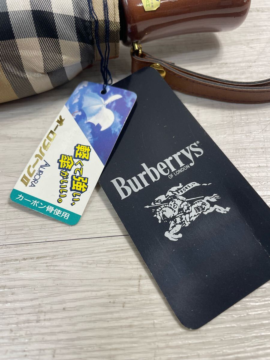 ☆箱入り・未使用・タグ付き☆ Burberry バーバリー 折り畳み傘 ☆箱入り・未使用・タグ付き☆ Burberry バーバリー 折り畳み傘