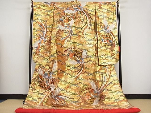 平和屋着物○極上 色打掛 駒刺繍 御所車尾長鳥立波文 金糸 正絹 平和屋着物○極上 色打掛 駒刺繍 御所車尾長鳥立波文 金糸 正絹