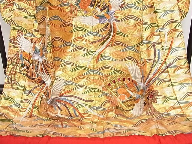 平和屋着物○極上 色打掛 駒刺繍 御所車尾長鳥立波文 金糸 正絹 平和屋着物○極上 色打掛 駒刺繍 御所車尾長鳥立波文 金糸 正絹