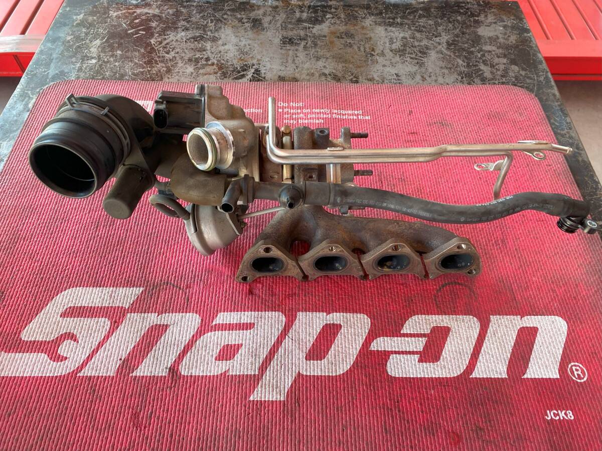 Audi アウディ A1 8X 8XCAX CAX ターボ タービン エキマニ付 実動車外し 羽がたつきなし 純正_画像3