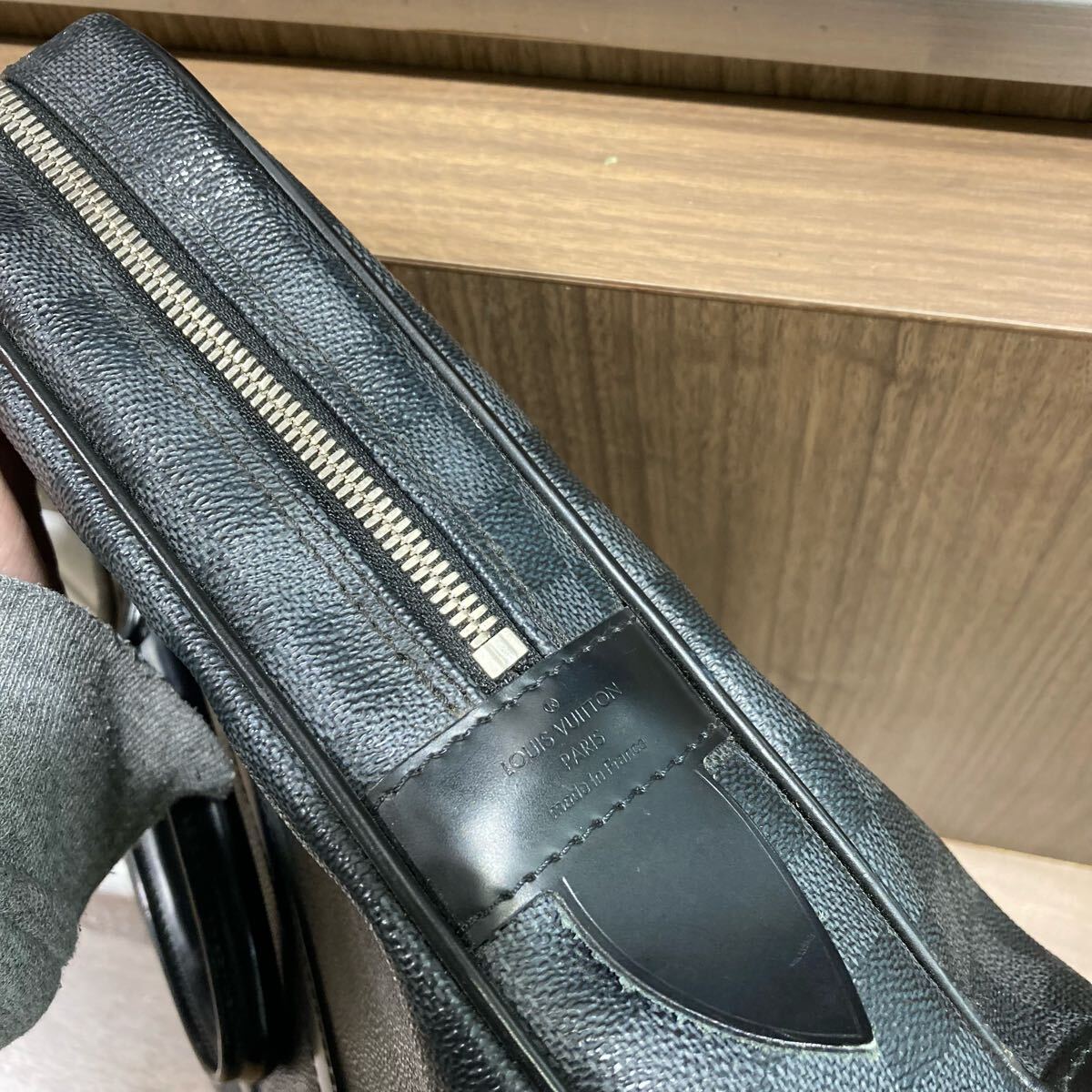 LOUIS VUITTON ルイヴィトン ダミエグラフィット ポルトドキュ LOUIS VUITTON ルイヴィトン ダミエグラフィット ポルトドキュ