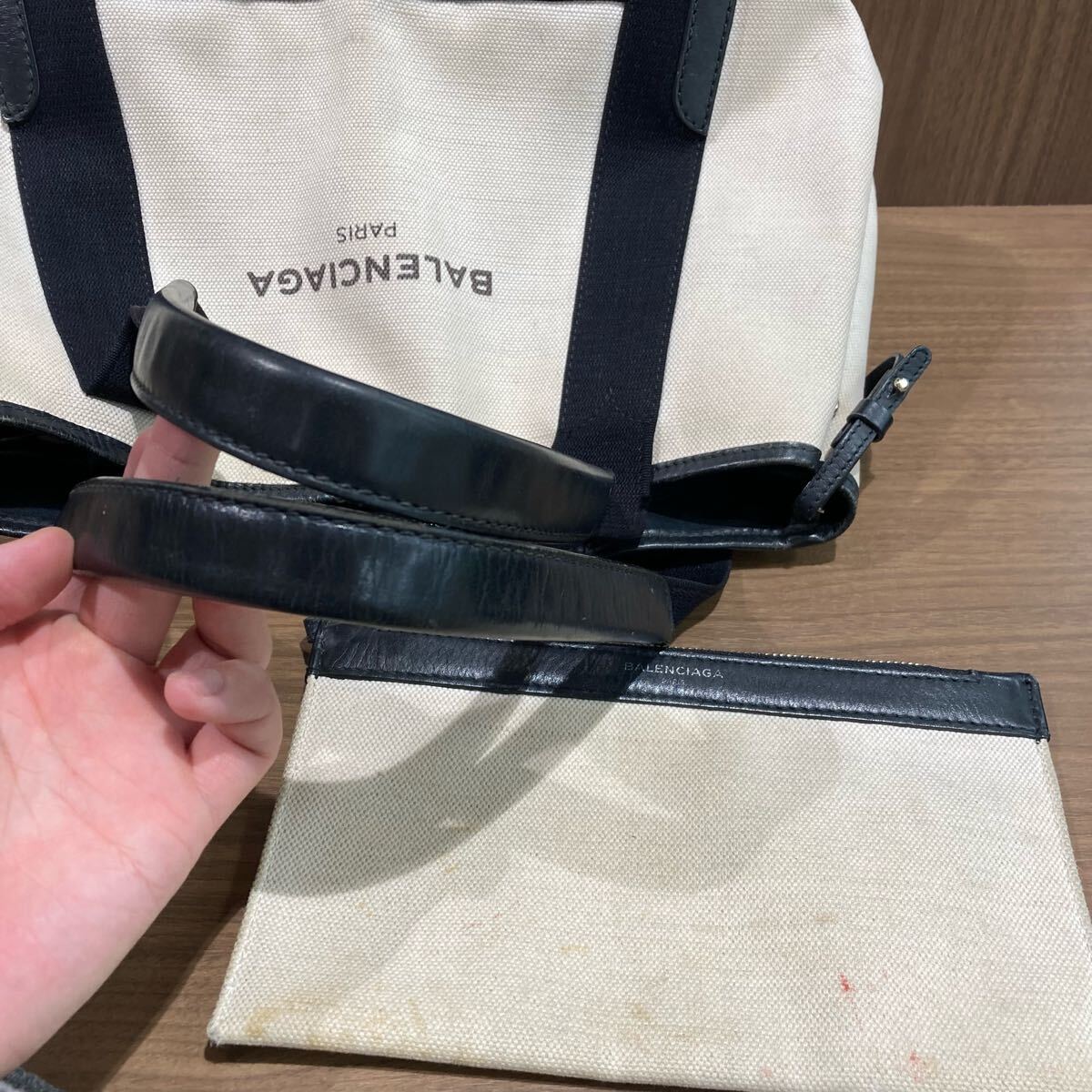 BALENCIAGA バレンシアガ ネイビーカバスS トートバッグ BALENCIAGA バレンシアガ ネイビーカバスS トートバッグ