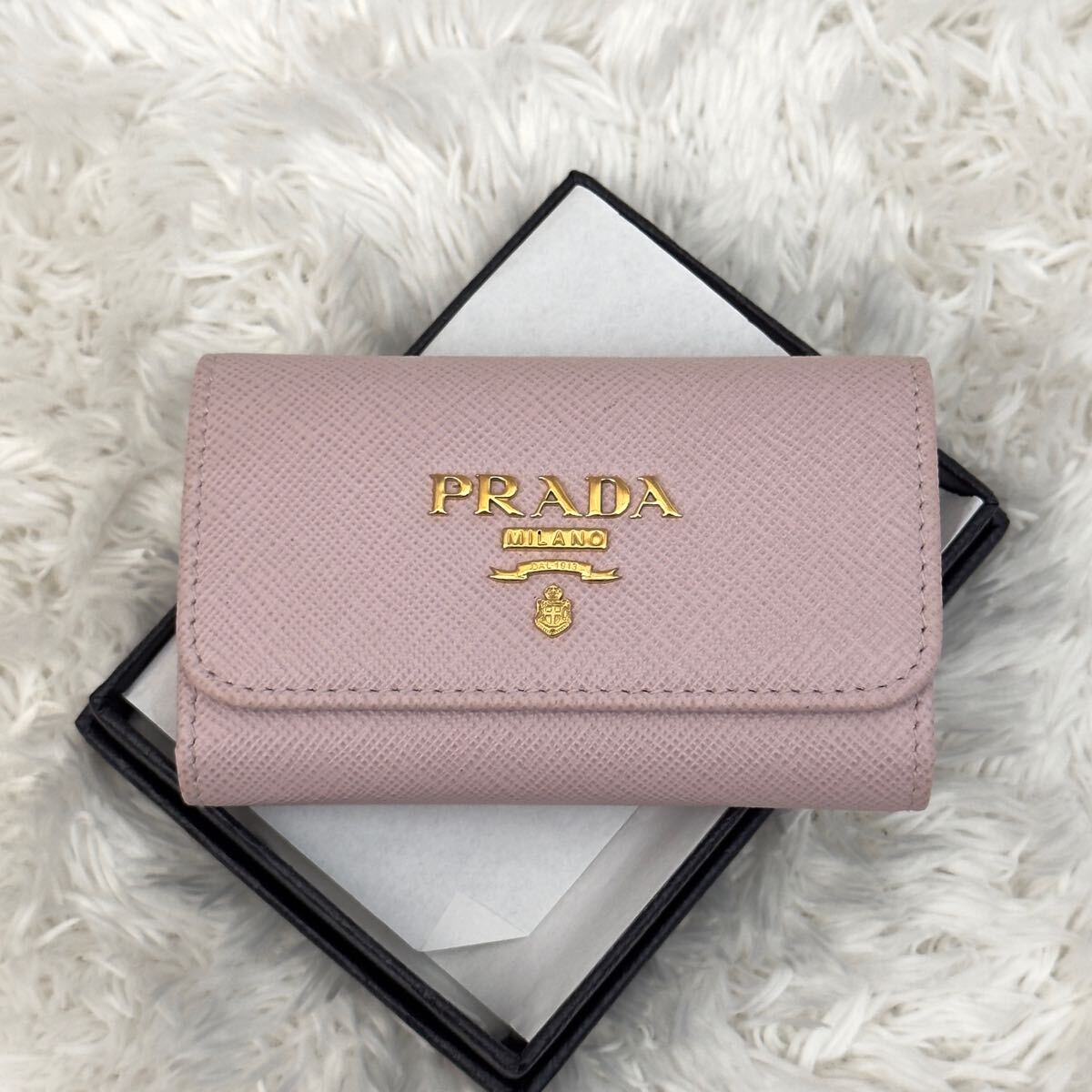 極美品 現行 RFID内蔵 PRADA プラダ サフィアーノ レザー キー 極美品 現行 RFID内蔵 PRADA プラダ サフィアーノ レザー キー