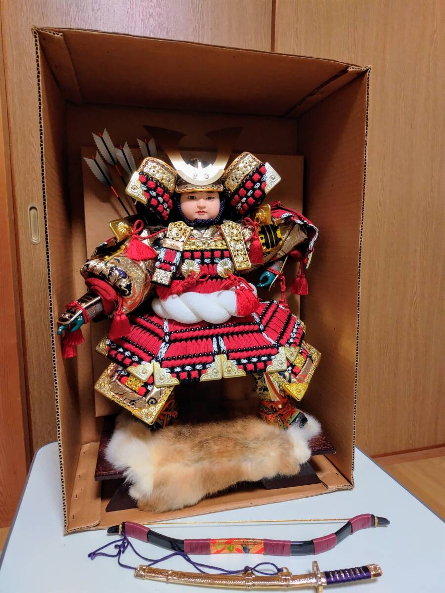 ☆五月人形 童宝初陣大将 十六代秀月 作 弓・刀・采配付き(五月 ☆五月人形 童宝初陣大将 十六代秀月 作 弓・刀・采配付き(五月