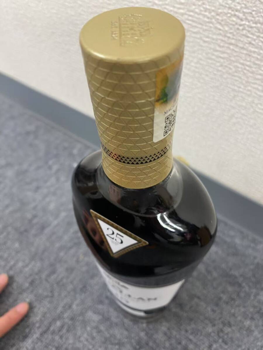 新品未開封 ザ・マッカラン The MACALLAN 25年 2021リリース 新品未開封 ザ・マッカラン The MACALLAN 25年 2021リリース