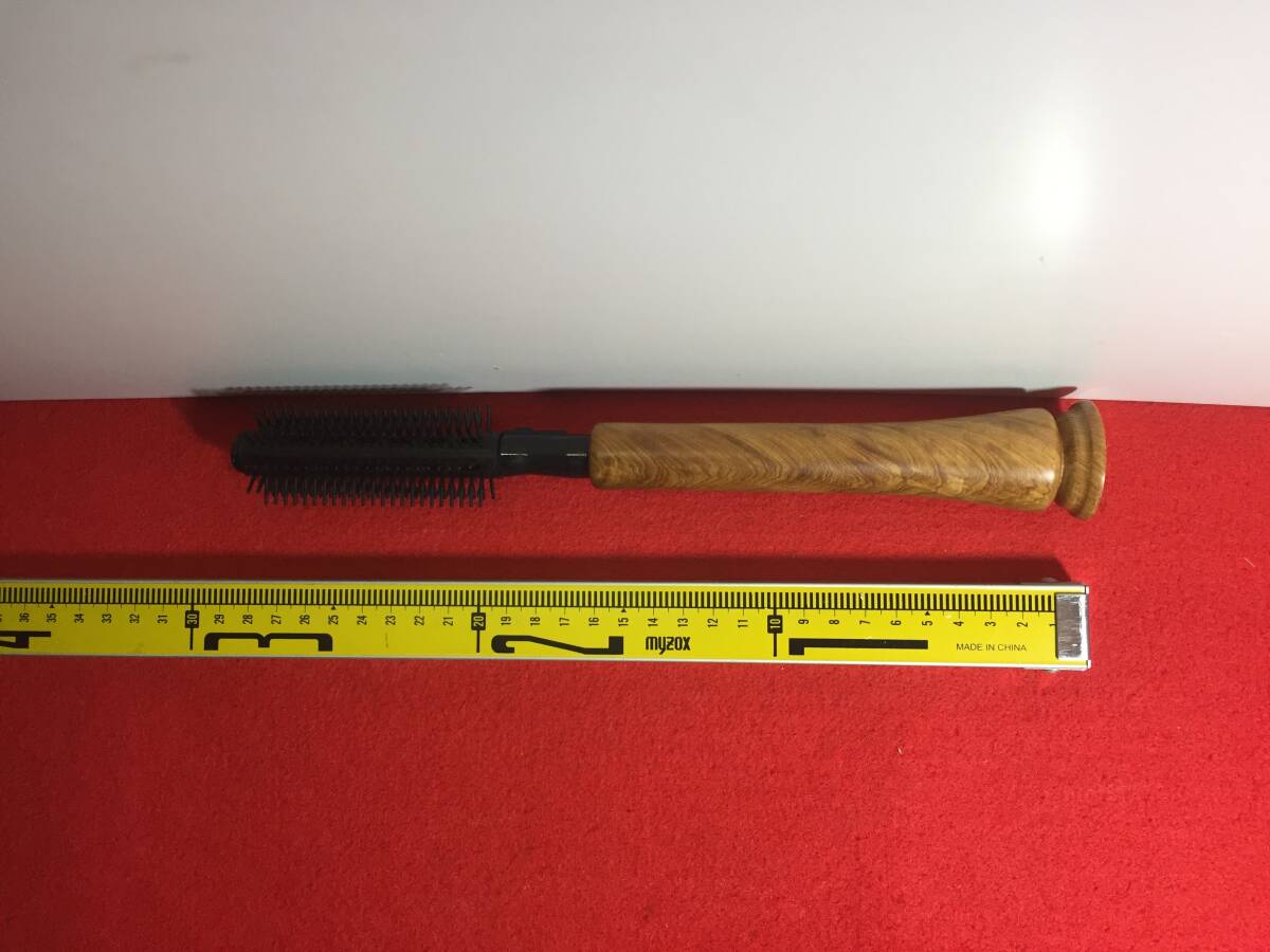 ③ 櫛 屋久杉 お土産 プレゼント 海外 逸品 銘木屋久杉工蕓品 インテリア家具 世界遺産 ヘアケア 自立式
