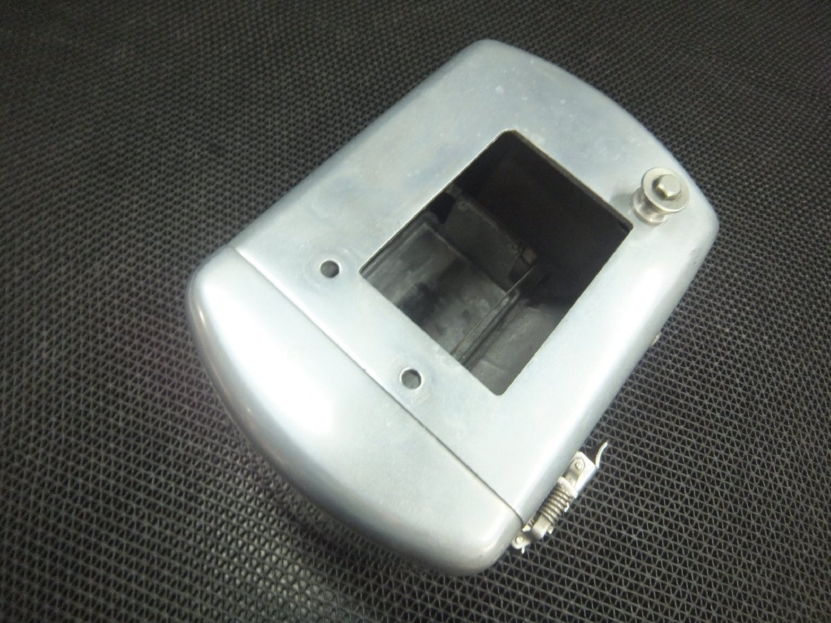 WM バッテリーケース SR400 SR500 カフェレーサー WM バッテリーケース SR400 SR500 カフェレーサー