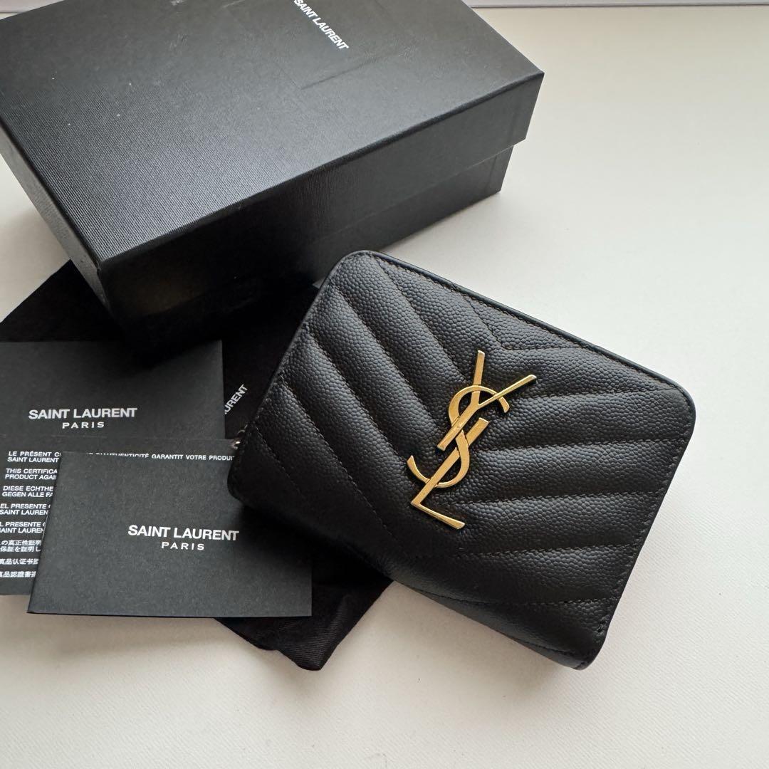 【極上美品】 773 Saint Laurentイブサンローラン2つ折り財布 極上美品】 773 Saint Laurentイブサンローラン2つ折り財布