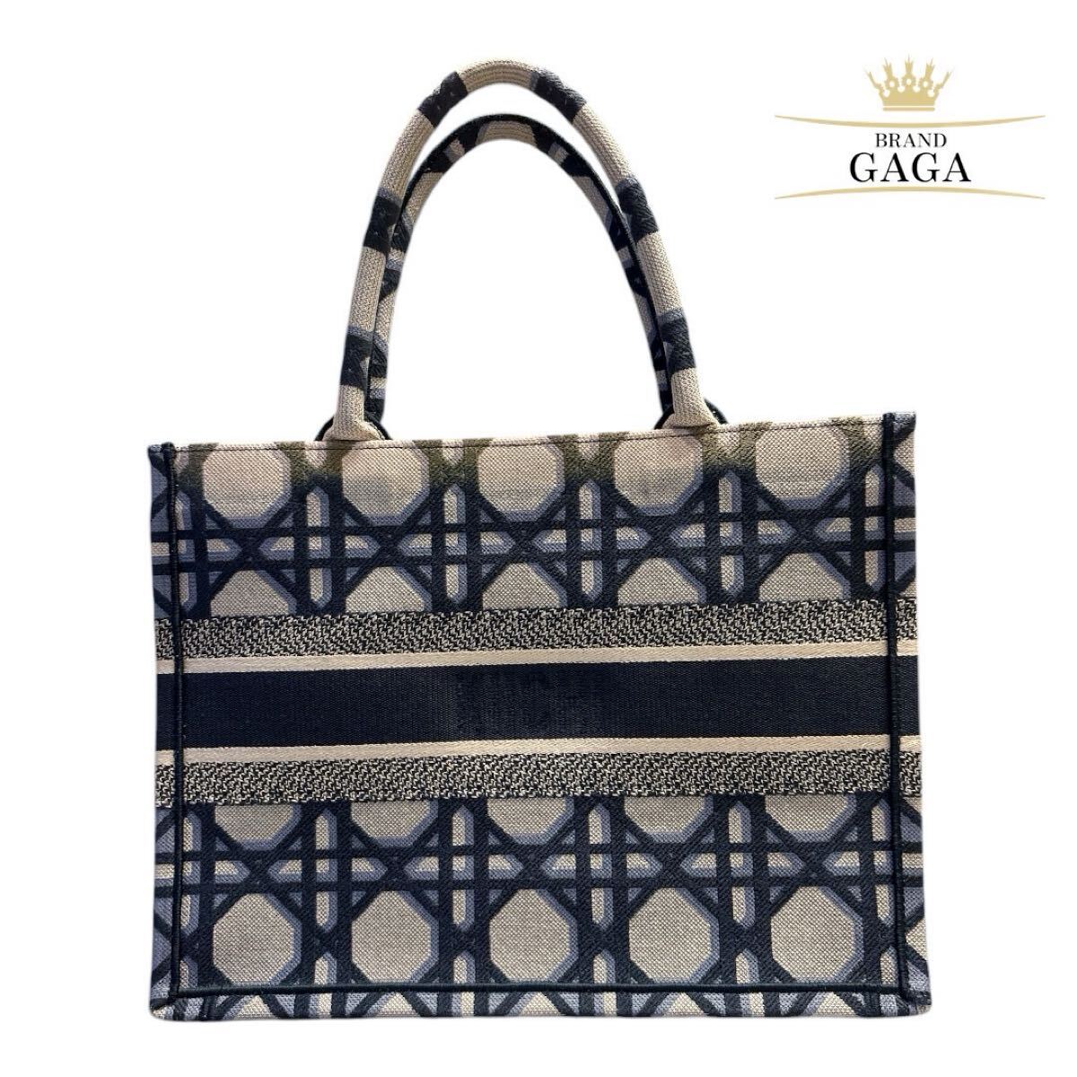 1円スタート☆【極美品 希少】確実正規品 Christian Dior ブック 1円スタート☆【極美品 希少】確実正規品 Christian Dior ブック