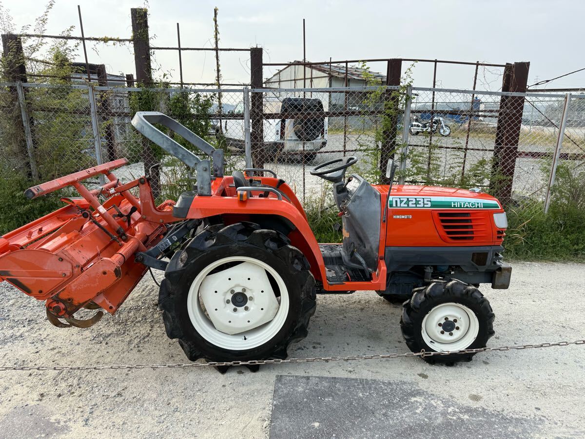  Hitachi трактор NZ235 Kubota GT23 прекрасный товар Yanmar Iseki Hino Moto 