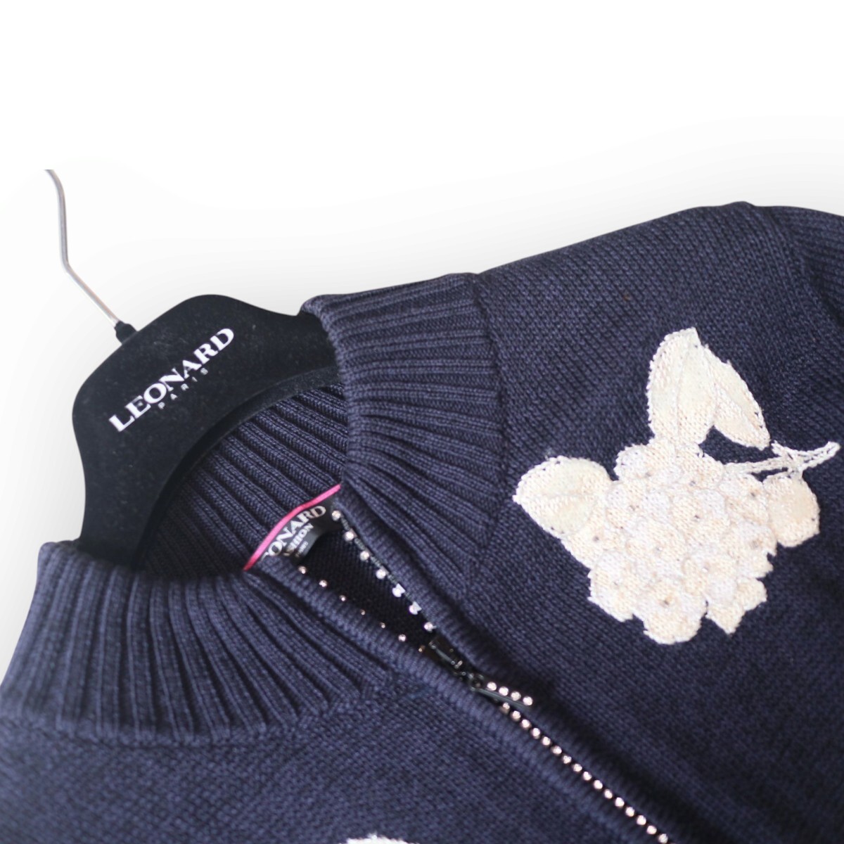 美品☆レオナール LEONARD ☆春の軽羽織り☆ ジャケット感覚 美品☆レオナール LEONARD ☆春の軽羽織り☆ ジャケット感覚