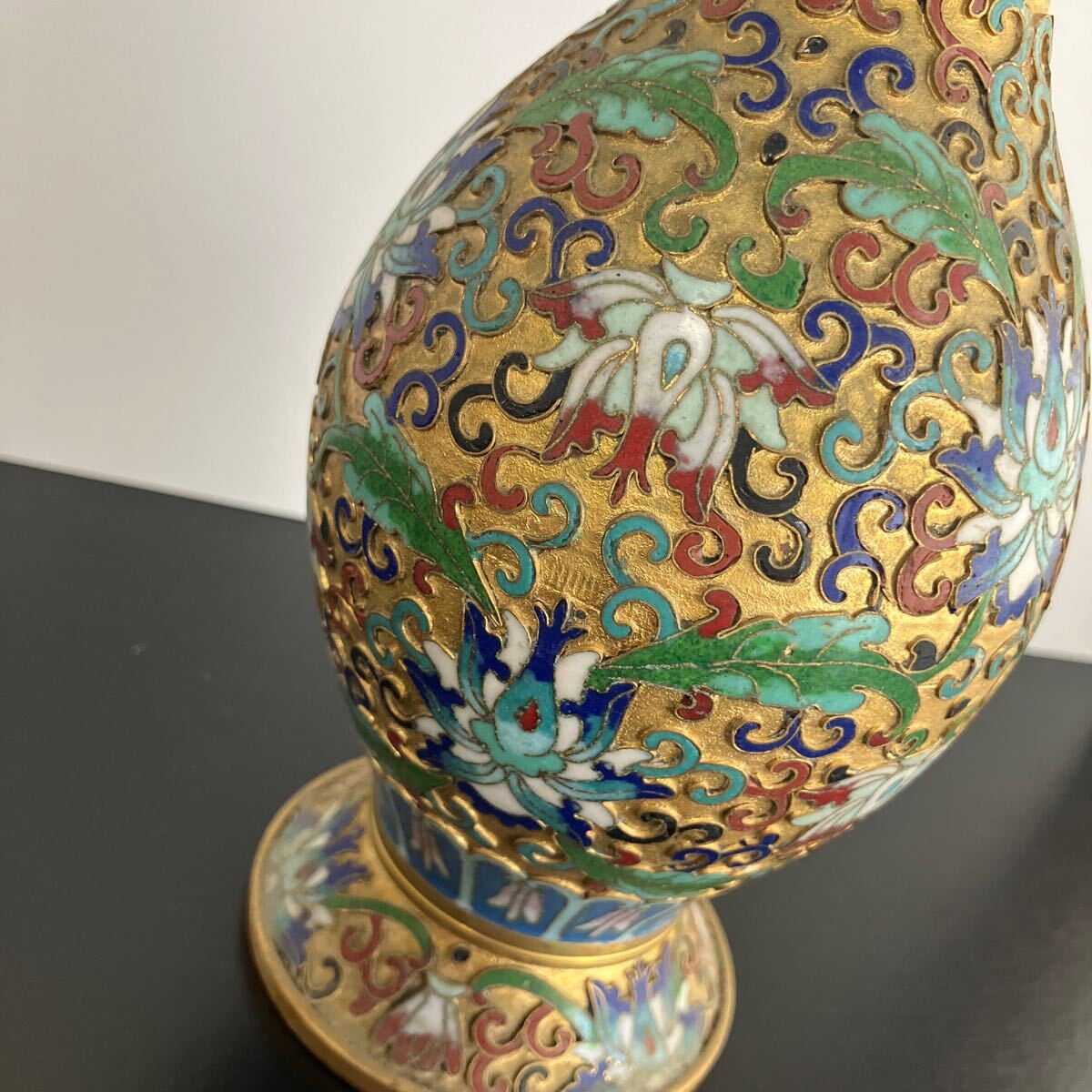 七宝焼】一輪挿し 花瓶 花入 壺 台座付 中国美術 唐物 古美術 七宝焼】一輪挿し 花瓶 花入 壺 台座付 中国美術 唐物 古美術