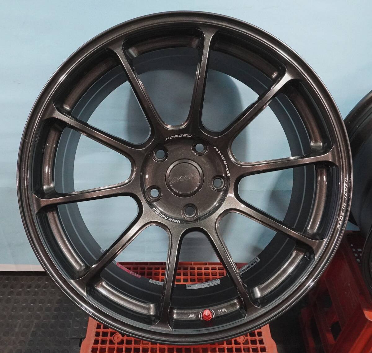 RAYS レイズ VOLK RACING ZE40 中古ホイール 4本 19インチ 9/10J RAYS レイズ VOLK RACING ZE40 中古ホイール 4本 19インチ 9/10J