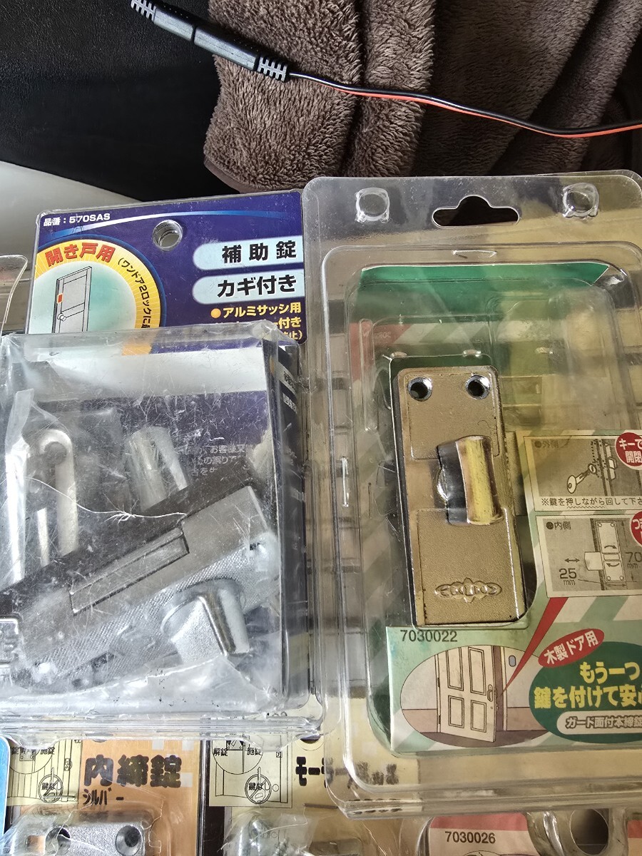 item_image_3