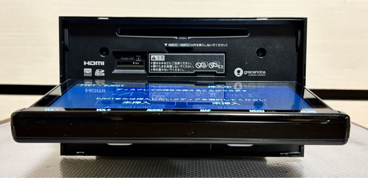 美品) トヨタ純正 SDナビ NSZT-Y68T 地図データ2018年 美品) トヨタ純正 SDナビ NSZT-Y68T 地図データ2018年