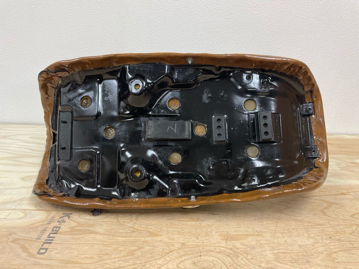 CB250N CB400N 張替後未使用品 チョビ三 純正鉄ベース 三段 CB250N CB400N 張替後未使用品 チョビ三 純正鉄ベース 三段