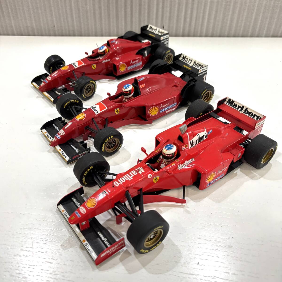 ○ Michael Schumacher 1/18 Ferrari フェラーリ F310/B 412t2 ○ Michael Schumacher 1/18 Ferrari フェラーリ F310/B 412t2