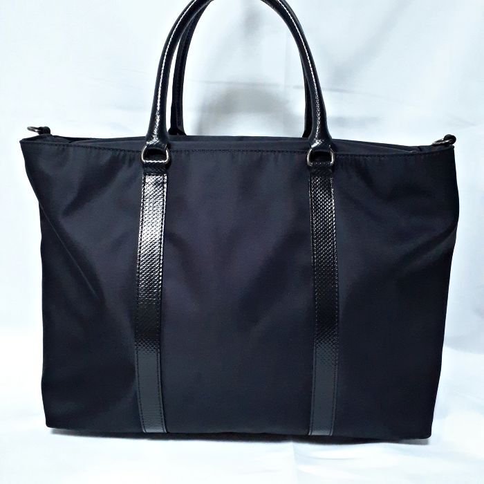 美品 HANAE MORI ハナエモリ 2way ナイロン レザー ショルダー 美品 HANAE MORI ハナエモリ 2way ナイロン レザー ショルダー