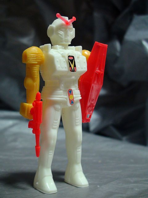 駄菓子屋 ④ 無版権 パチ怪獣 機動戦士ガンダム もどき プラ+ 駄菓子屋 ④ 無版権 パチ怪獣 機動戦士ガンダム もどき プラ+