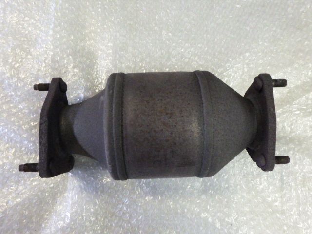 ★オデッセイ アブソルート RB3 前期★触媒 8XRE0480 87641LU ホンダ 純正 中古 K24A