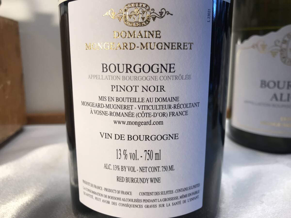 エレガンスさと典型的なブルゴーニュ　若いうちに飲んでもエレガンス　モンジャール ミュニュレ2021ブルゴーニュ　ピノ　ノワール