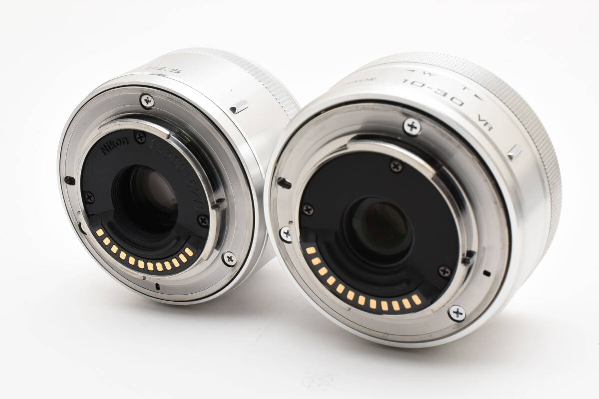 □ 美品 □ ニコン Nikon 1 J5+10-30mm F3.5-5.6 VR+18.5mm F1.8 □ 美品 □ ニコン Nikon 1 J5+10-30mm F3.5-5.6 VR+18.5mm F1.8