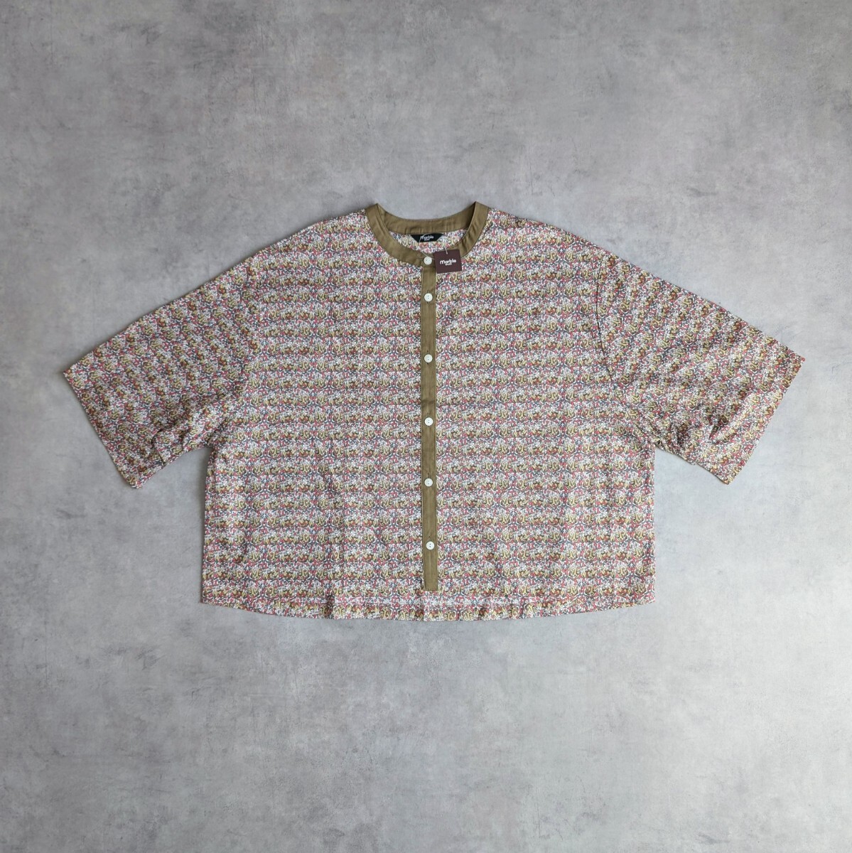 未使用品 marble SUD flower sloth クロップドシャツ マーブル 未使用品 marble SUD flower sloth クロップドシャツ マーブル