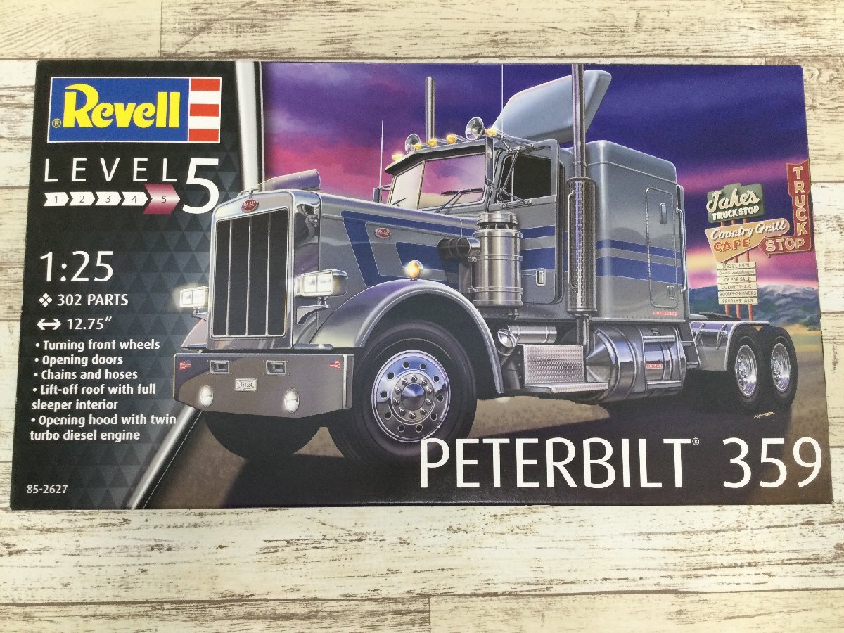 072B Revell 1/25 PETERBILT 359 ピータービルト【中古 072B Revell 1/25 PETERBILT 359 ピータービルト【中古