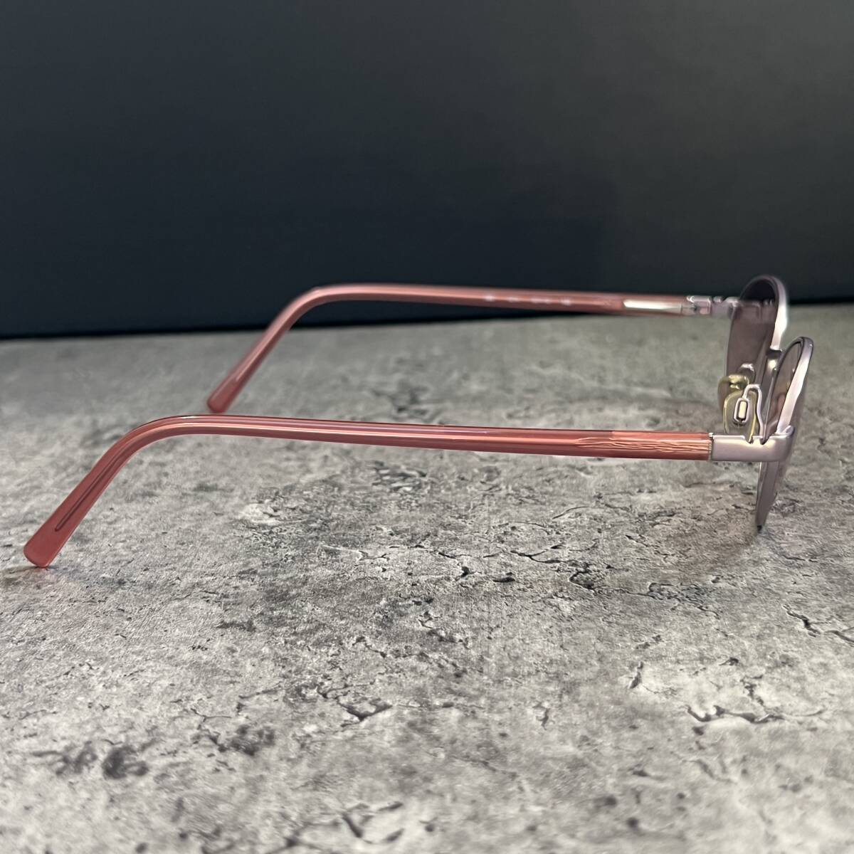 EMPORIO ARMANI エンポリオアルマーニ オーバル型 サングラス EMPORIO ARMANI エンポリオアルマーニ オーバル型 サングラス
