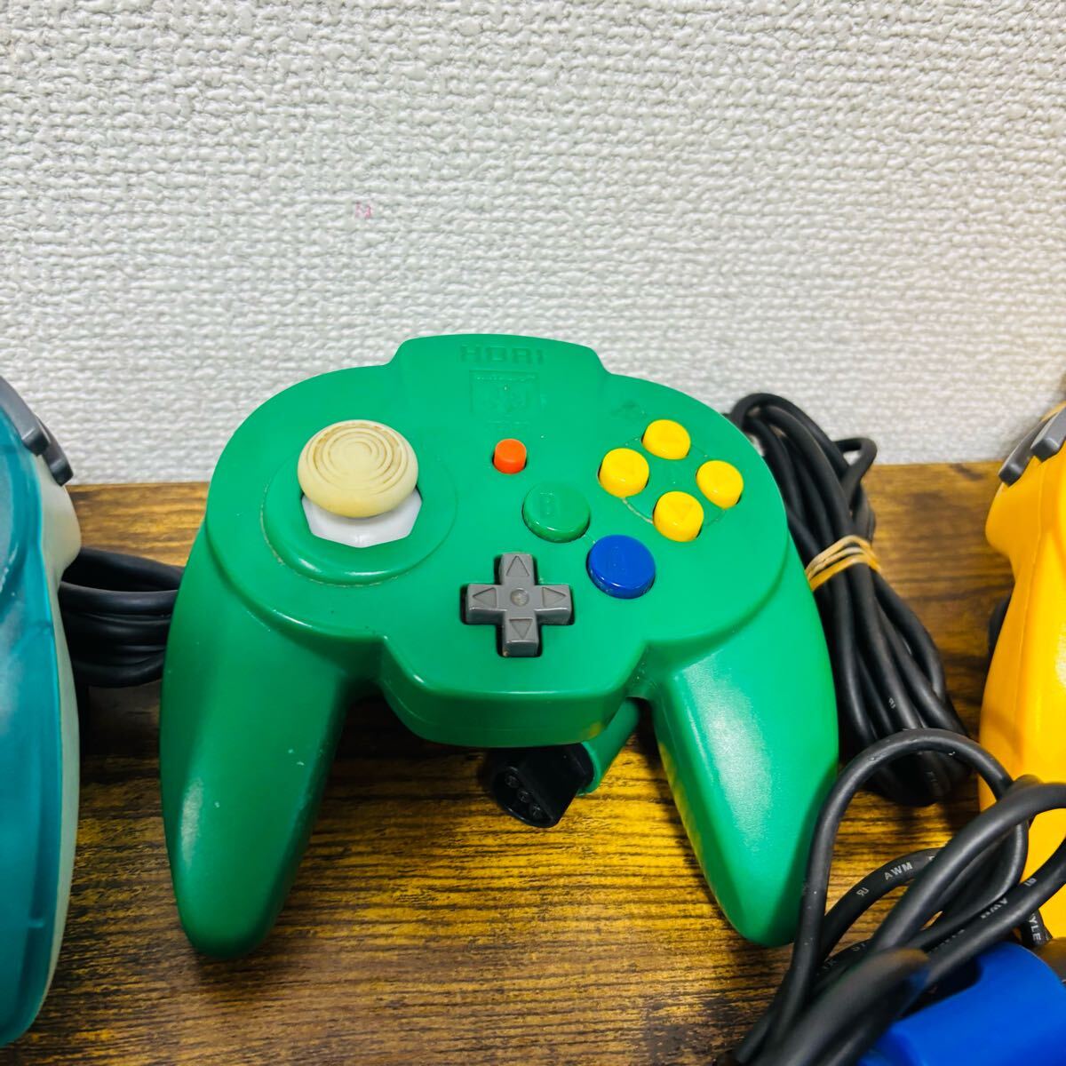 Nintendo64 HORI ホリパッドミニ64 コントローラー 6台セット Nintendo64 HORI ホリパッドミニ64 コントローラー 6台セット
