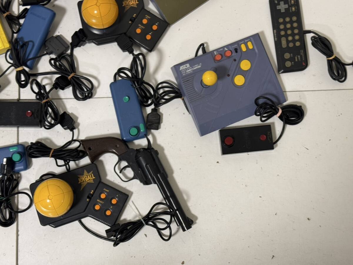 任天堂 FC ファミリーコンピュータ 周辺機器 大量まとめ 任天堂 FC ファミリーコンピュータ 周辺機器 大量まとめ