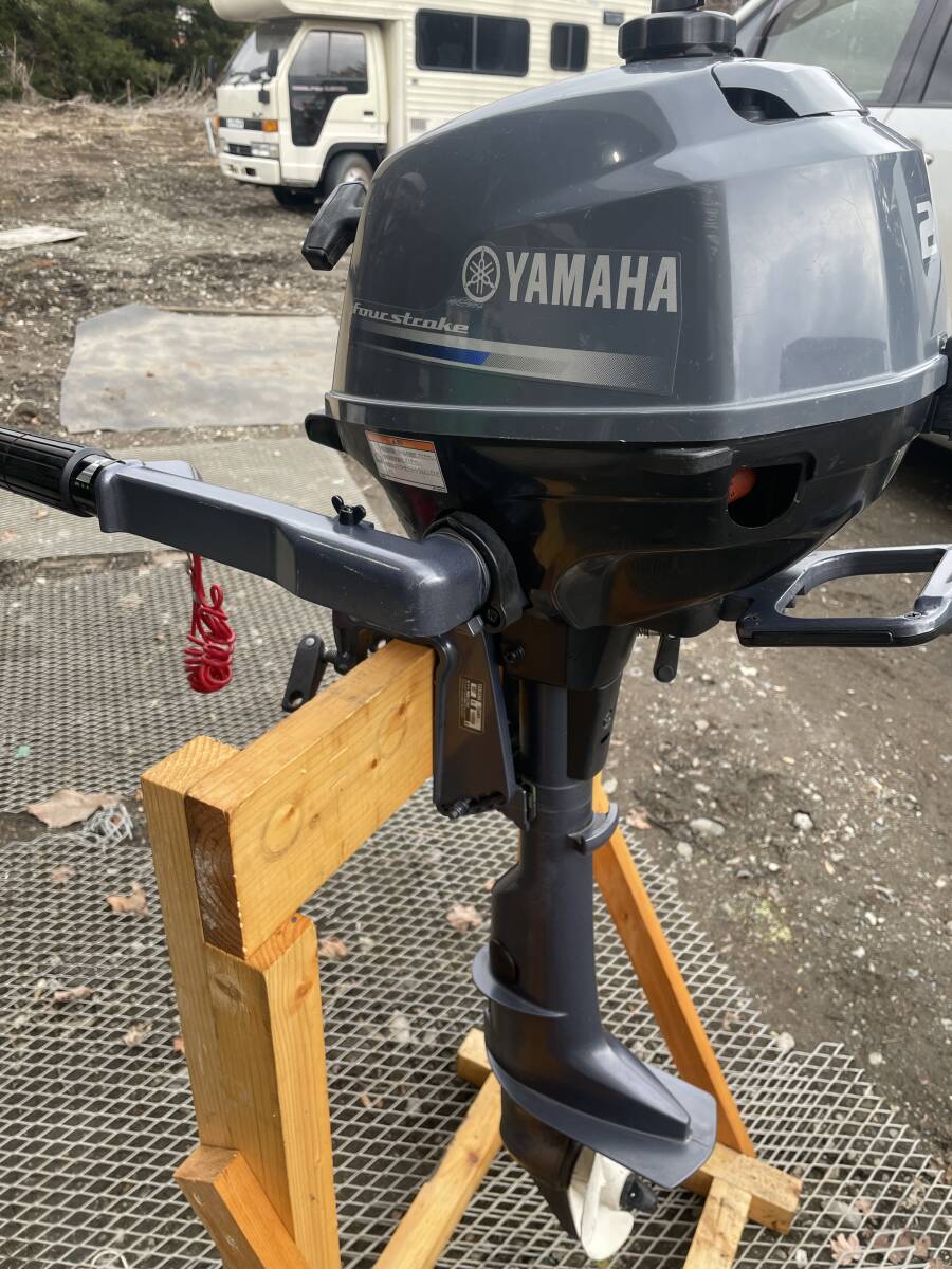 ヤマハ 船外機 2馬力(2.5馬力仕様) 4サイクル F2AMHS 6S7 ヤマハ 船外機 2馬力(2.5馬力仕様) 4サイクル F2AMHS 6S7