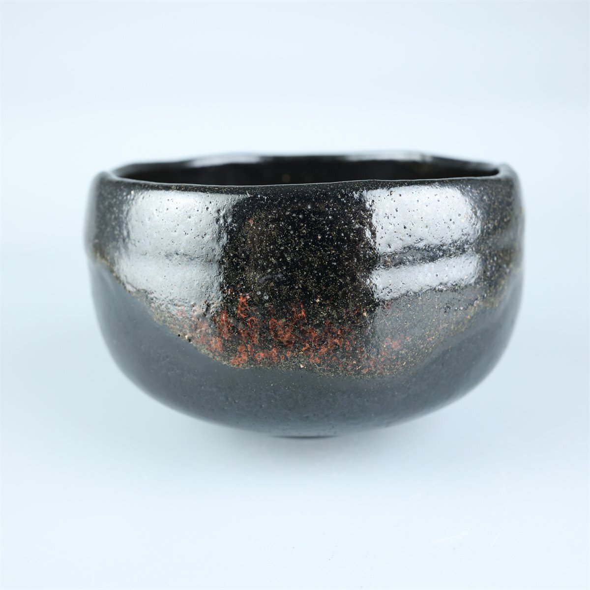 志】K1906 黒茶碗 一入作 楽茶碗 茶道具 抹茶碗 箱付き(茶碗 志】K1906 黒茶碗 一入作 楽茶碗 茶道具 抹茶碗 箱付き(茶碗
