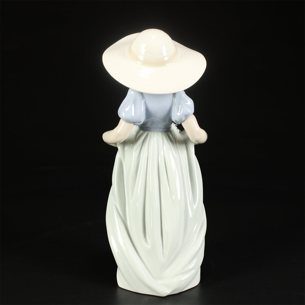 吉】CK499 最新作 LLADRO 【リヤドロ】 磁器人形 フィギュリン 吉】CK499 最新作 LLADRO 【リヤドロ】 磁器人形 フィギュリン