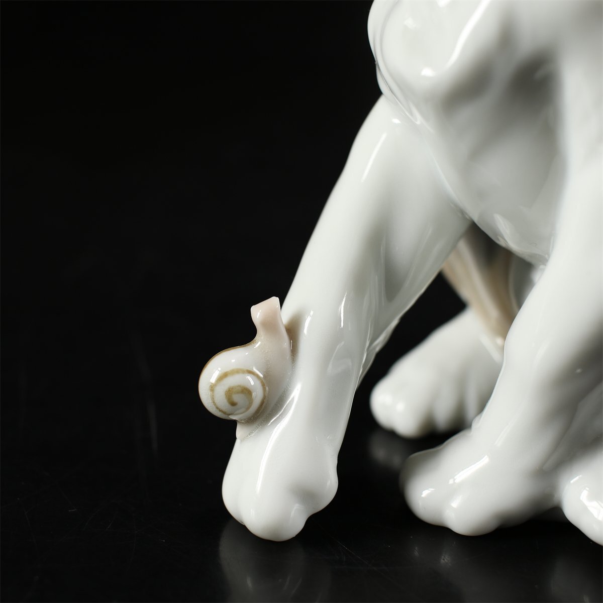 吉】CK387 LLADRO 【リヤドロ】 磁器人形 足の電伝虫 『ニュー 吉】CK387 LLADRO 【リヤドロ】 磁器人形 足の電伝虫 『ニュー