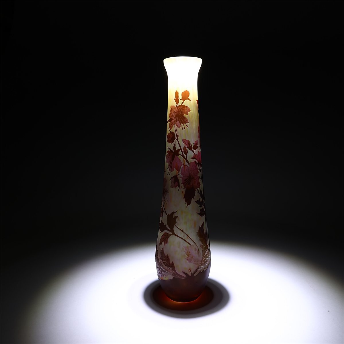 吉】PB600 工芸ガラス Emile Galle 【エミール・ガレ】 被せ 吉】PB600 工芸ガラス Emile Galle 【エミール・ガレ】 被せ