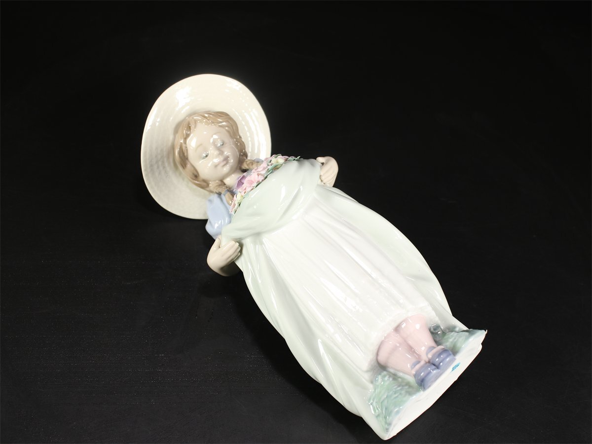 吉】CK499 最新作 LLADRO 【リヤドロ】 磁器人形 フィギュリン 吉】CK499 最新作 LLADRO 【リヤドロ】 磁器人形 フィギュリン